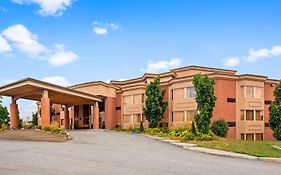 Best Western Laval-Montreal & Conference Centre